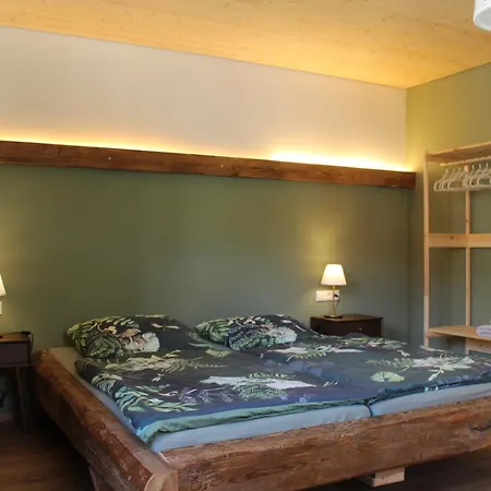 'ginkgo' Mit Verwunschenem Garten & Privater Sauna Appartement